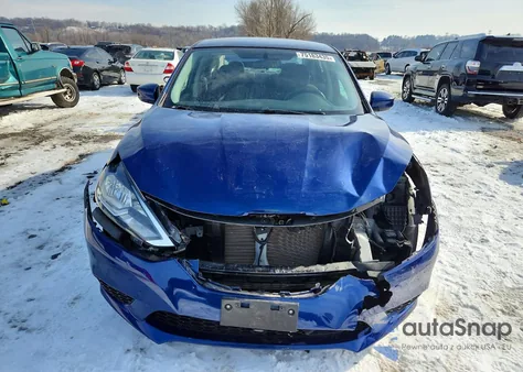 2018 Nissan Sentra S z USA, uszkodzony, nr VIN 3N1AB7AP1JY206716